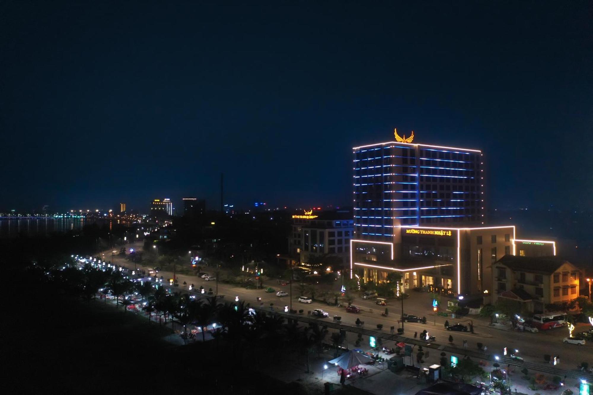 Muong Thanh Luxury Nhat Le Hotel Dong Hoi Bagian luar foto