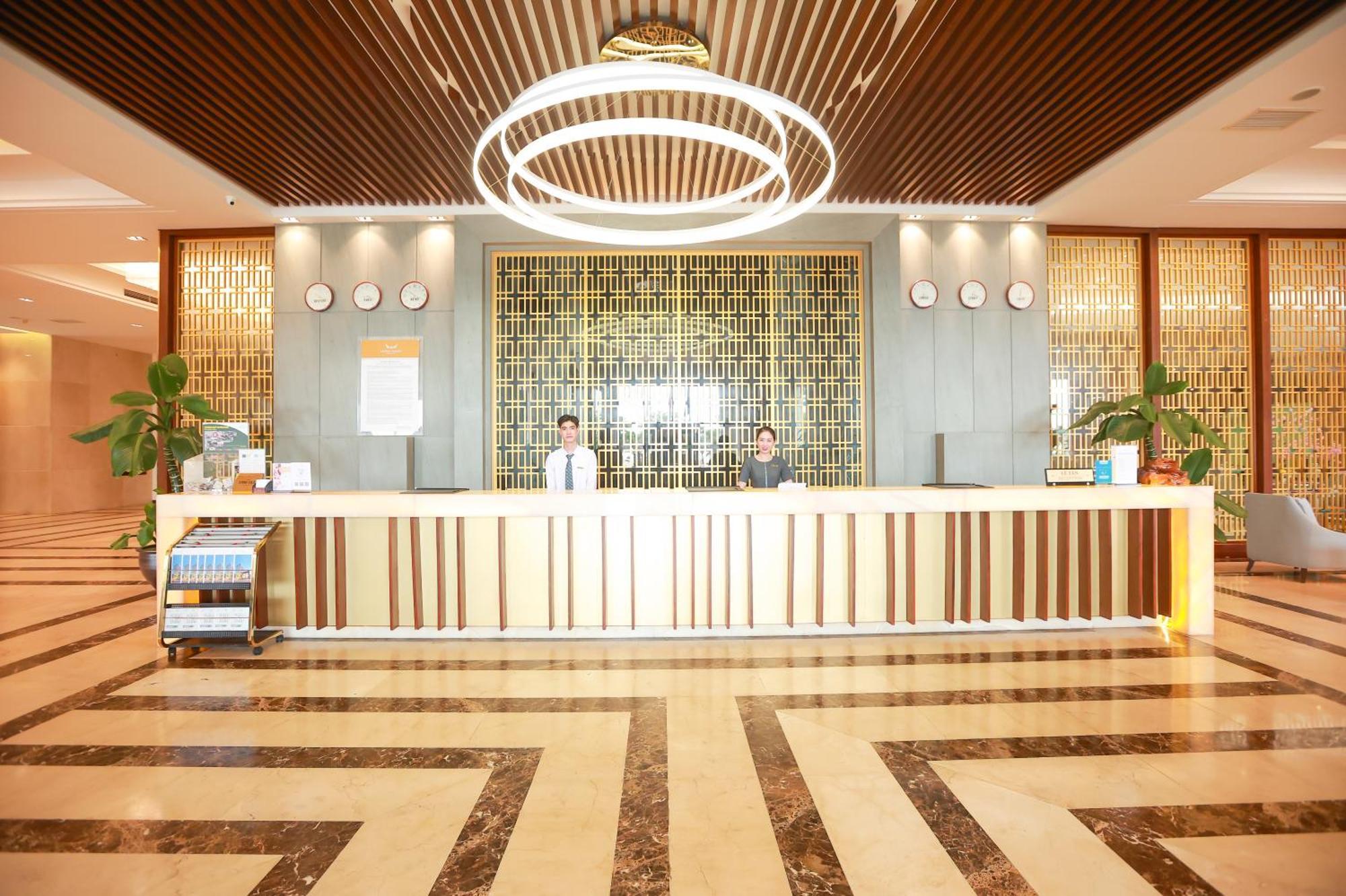 Muong Thanh Luxury Nhat Le Hotel Dong Hoi Bagian luar foto