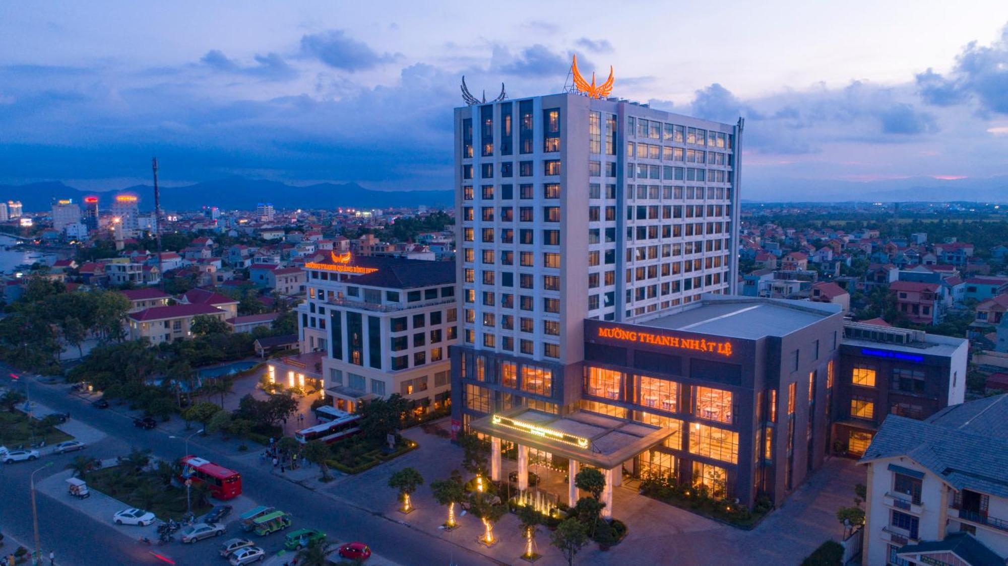 Muong Thanh Luxury Nhat Le Hotel Dong Hoi Bagian luar foto