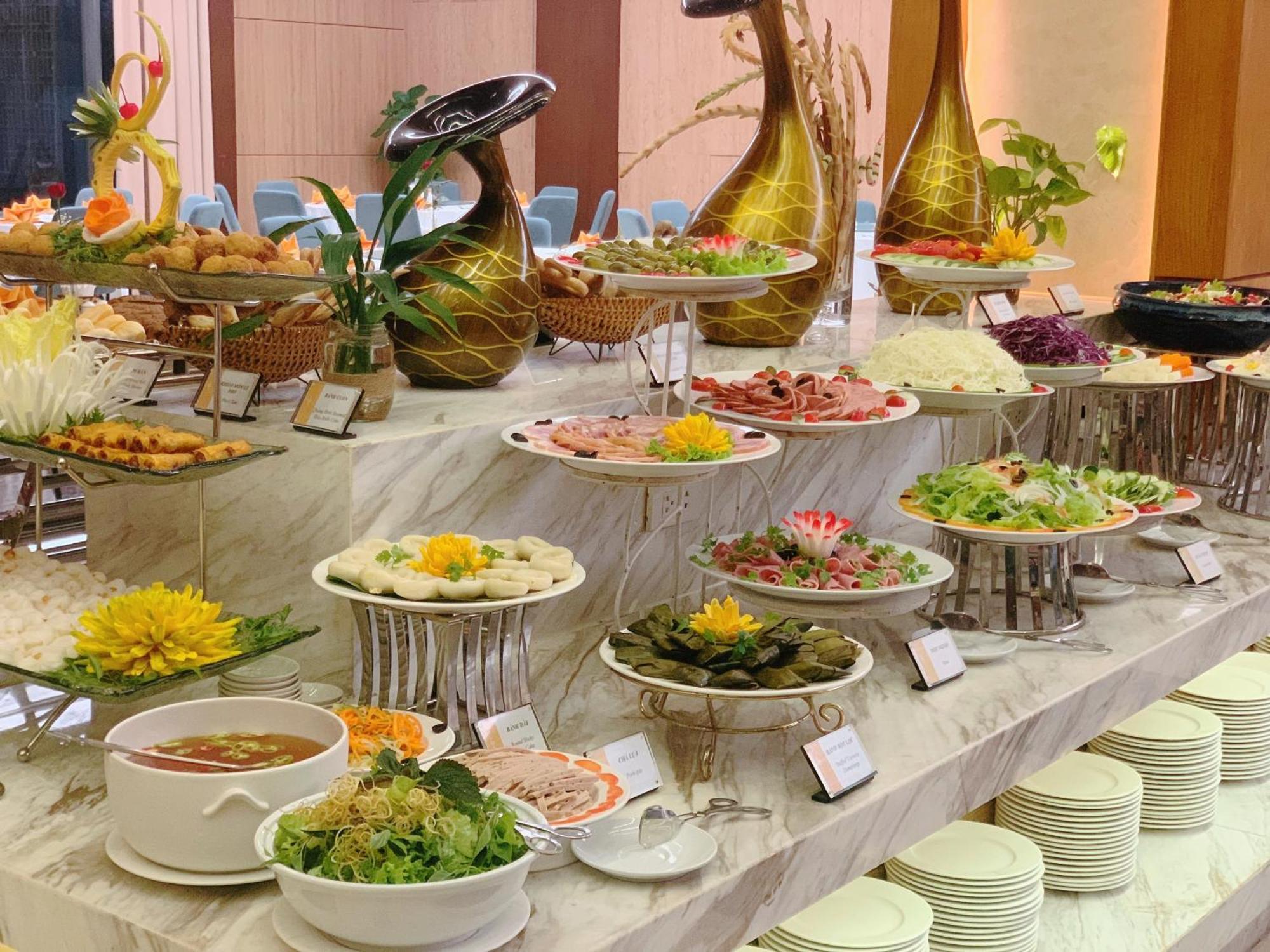 Muong Thanh Luxury Nhat Le Hotel Dong Hoi Bagian luar foto