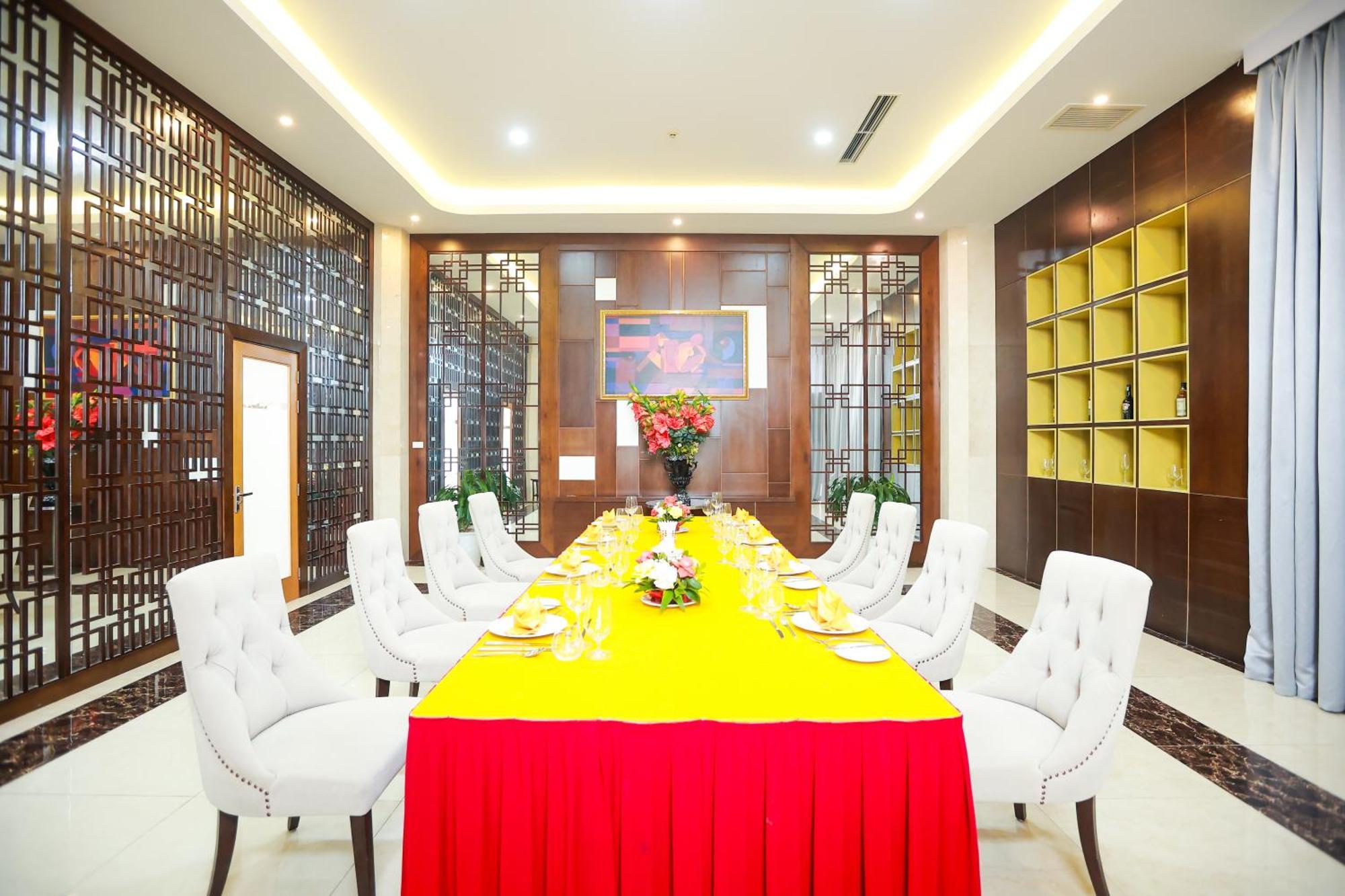 Muong Thanh Luxury Nhat Le Hotel Dong Hoi Bagian luar foto