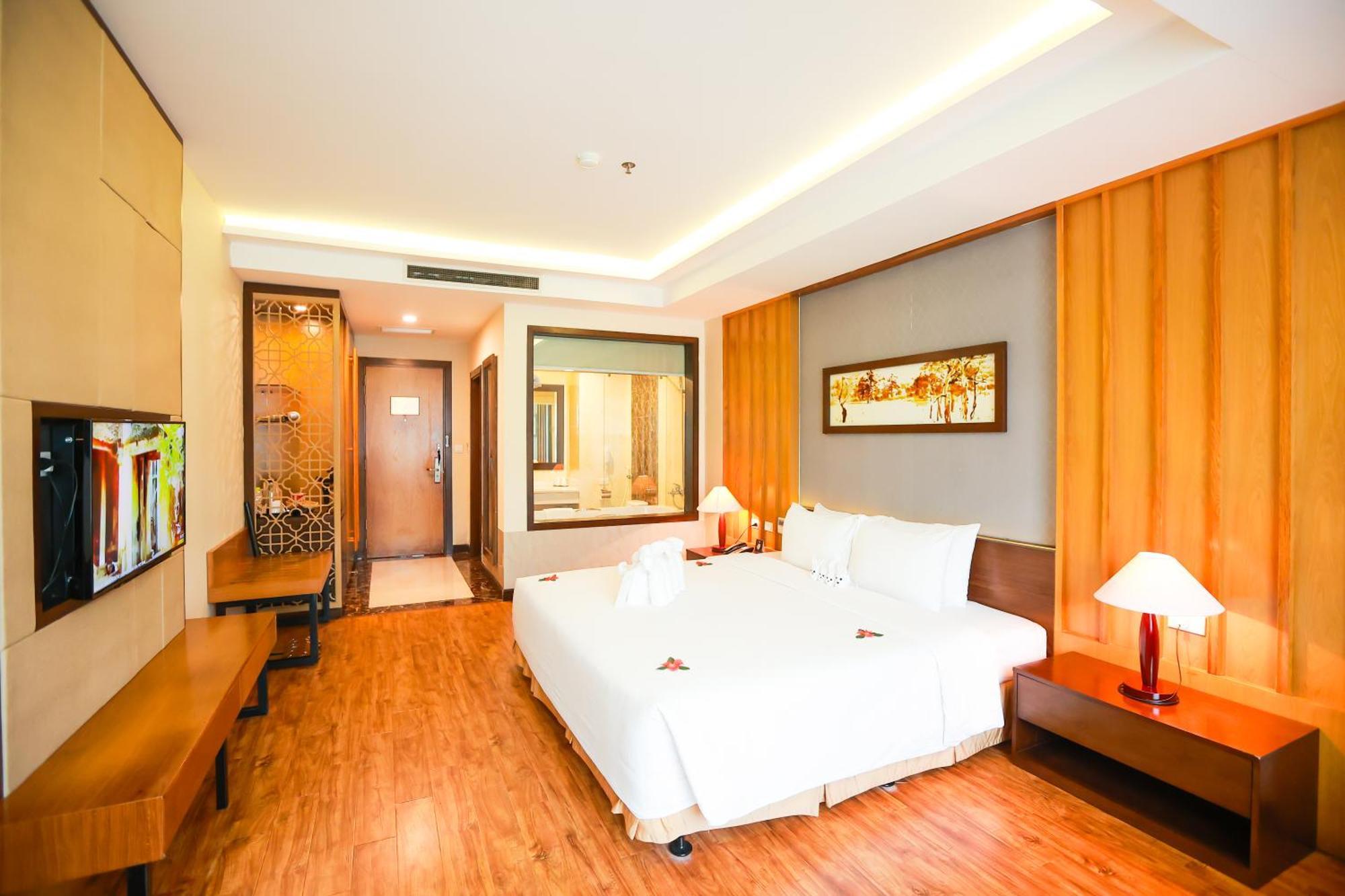 Muong Thanh Luxury Nhat Le Hotel Dong Hoi Bagian luar foto
